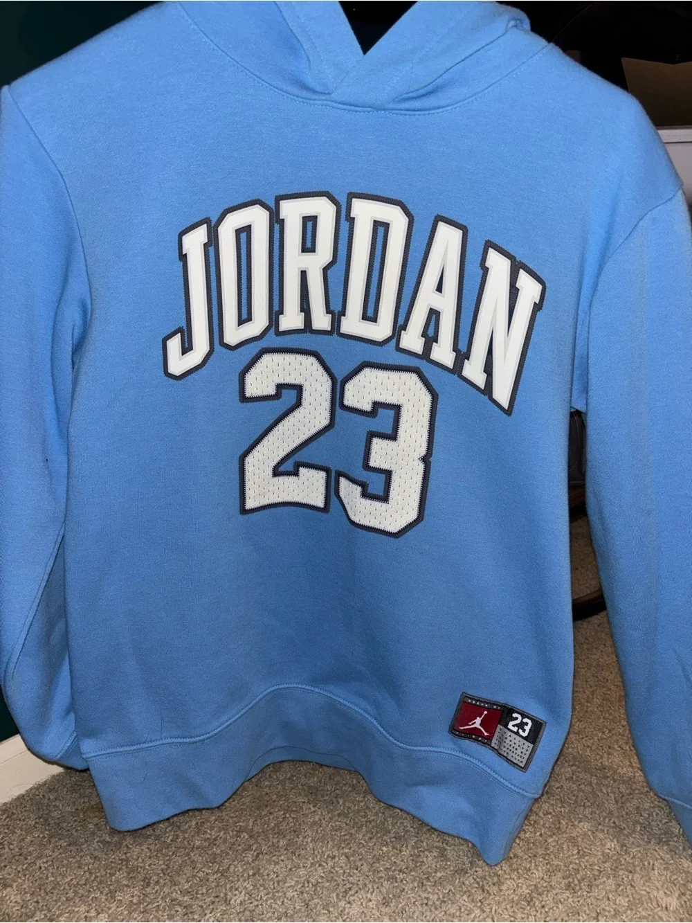 JORDAN #23 Sky Blue Brand of Flight Sweatshirt - Youth Large - MSRP 75$